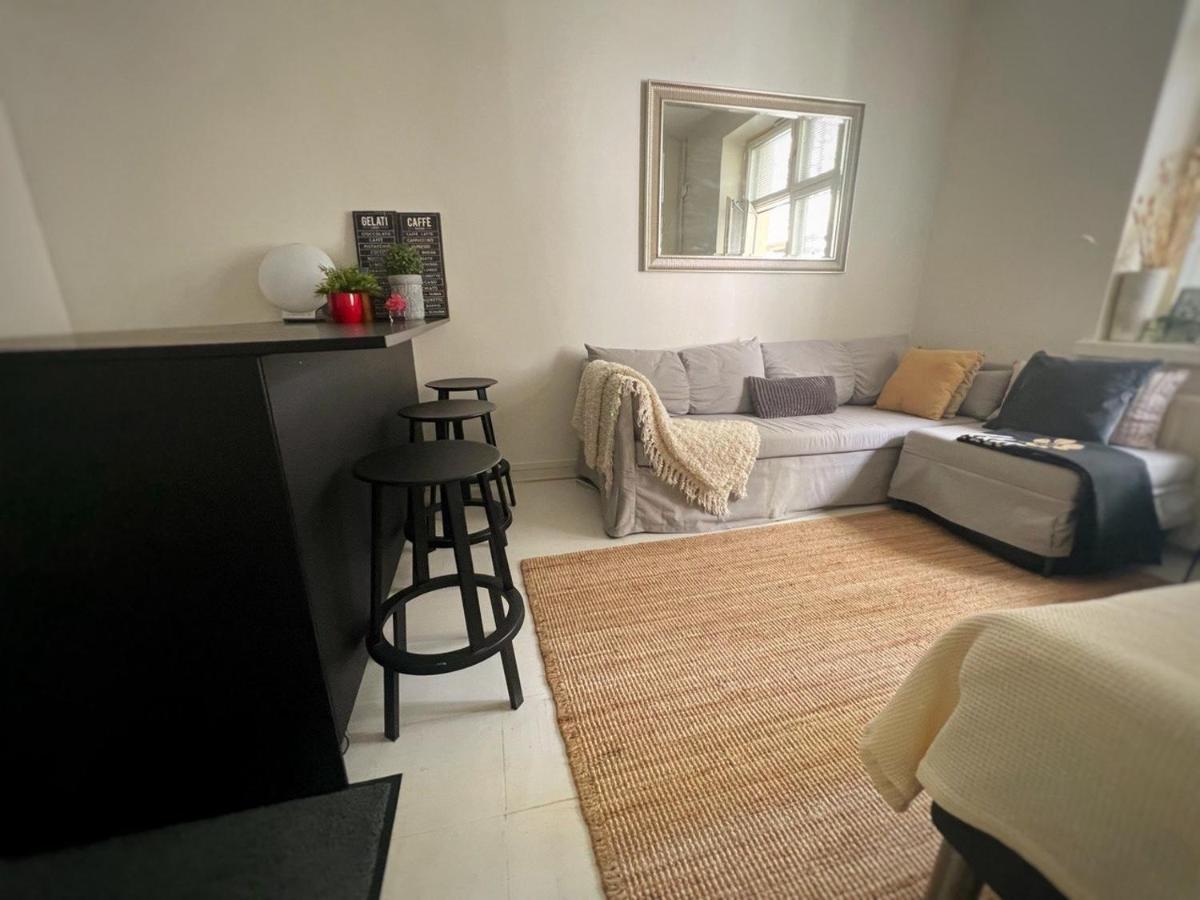 Sweethome Studio 49 In City Center Punavuori District Helsínquia Exterior foto